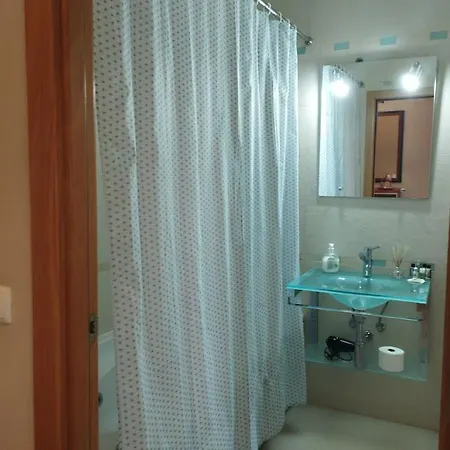 Com Piscina